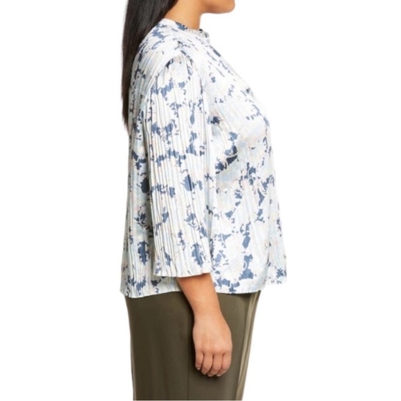 Vince Lotus Pleated Blouse Button Down Tide Pool Blue Size 1X NWT - Picture 4 of 7